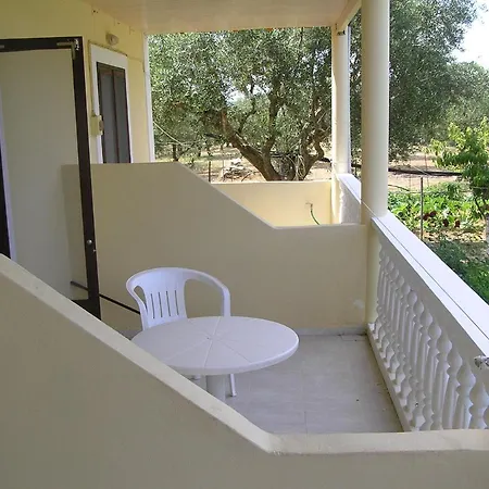 Casa Dyonisia Tsilivi