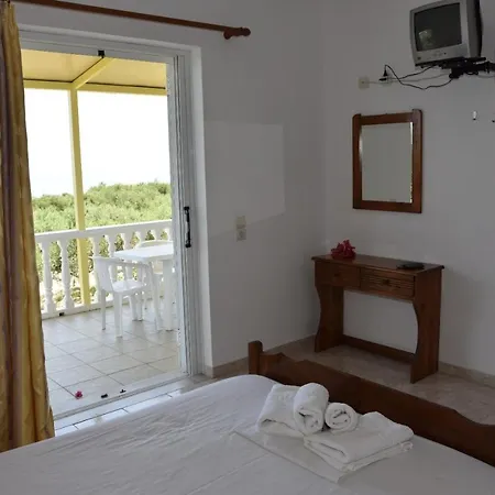 Casa Dyonisia Tsilivi Plános