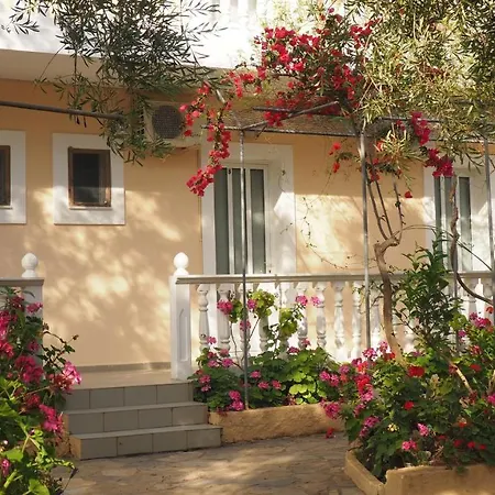 Casa Dyonisia Tsilivi Plános