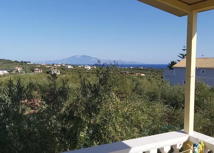 Casa Dyonisia Tsilivi Plános